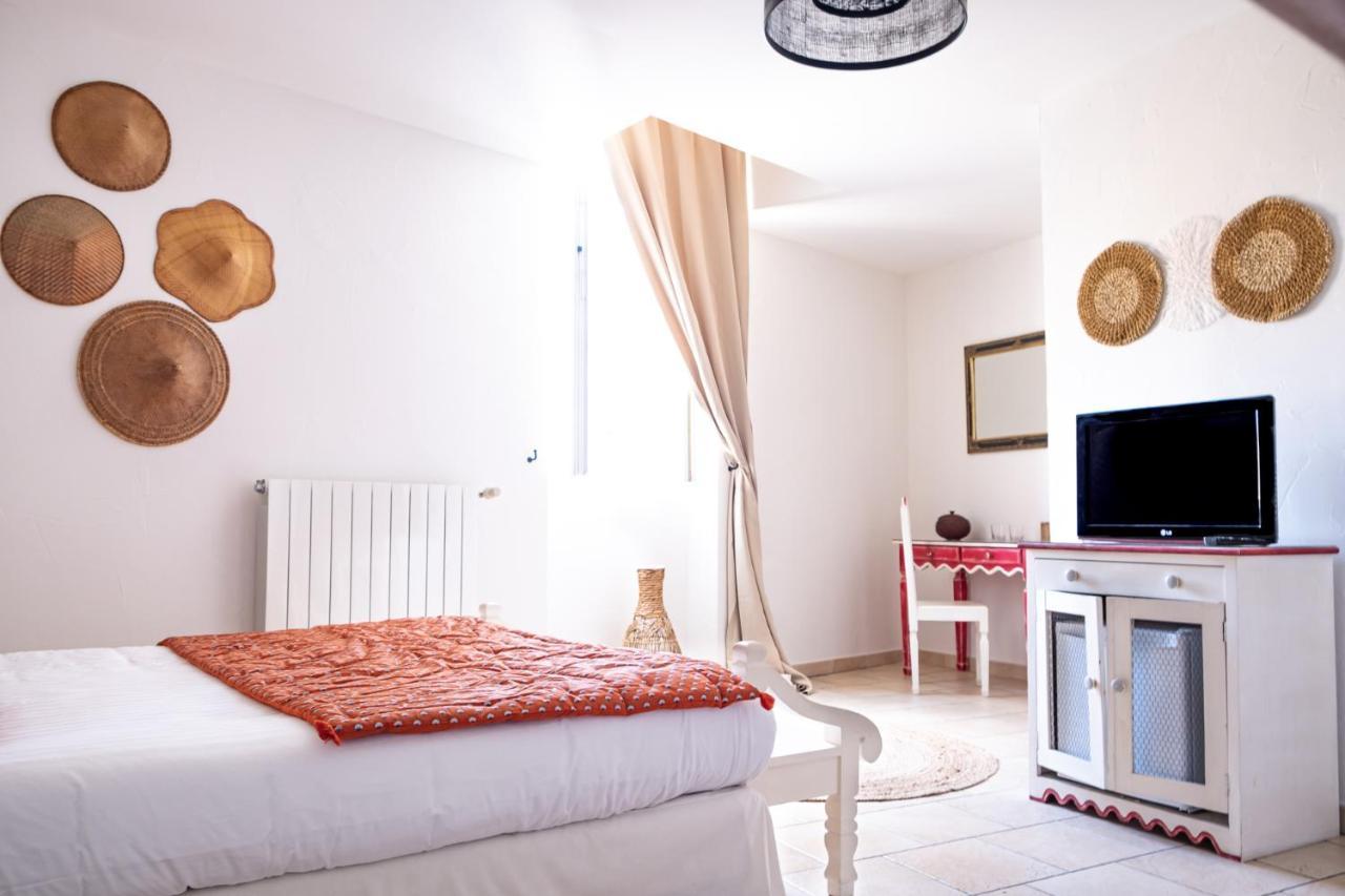 Bize-Minervois Logis Hotel Et Restaurant La Bastide Cabezac מראה חיצוני תמונה