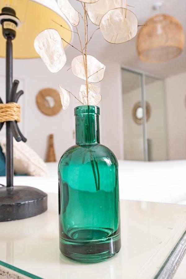 Bize-Minervois Logis Hotel Et Restaurant La Bastide Cabezac מראה חיצוני תמונה
