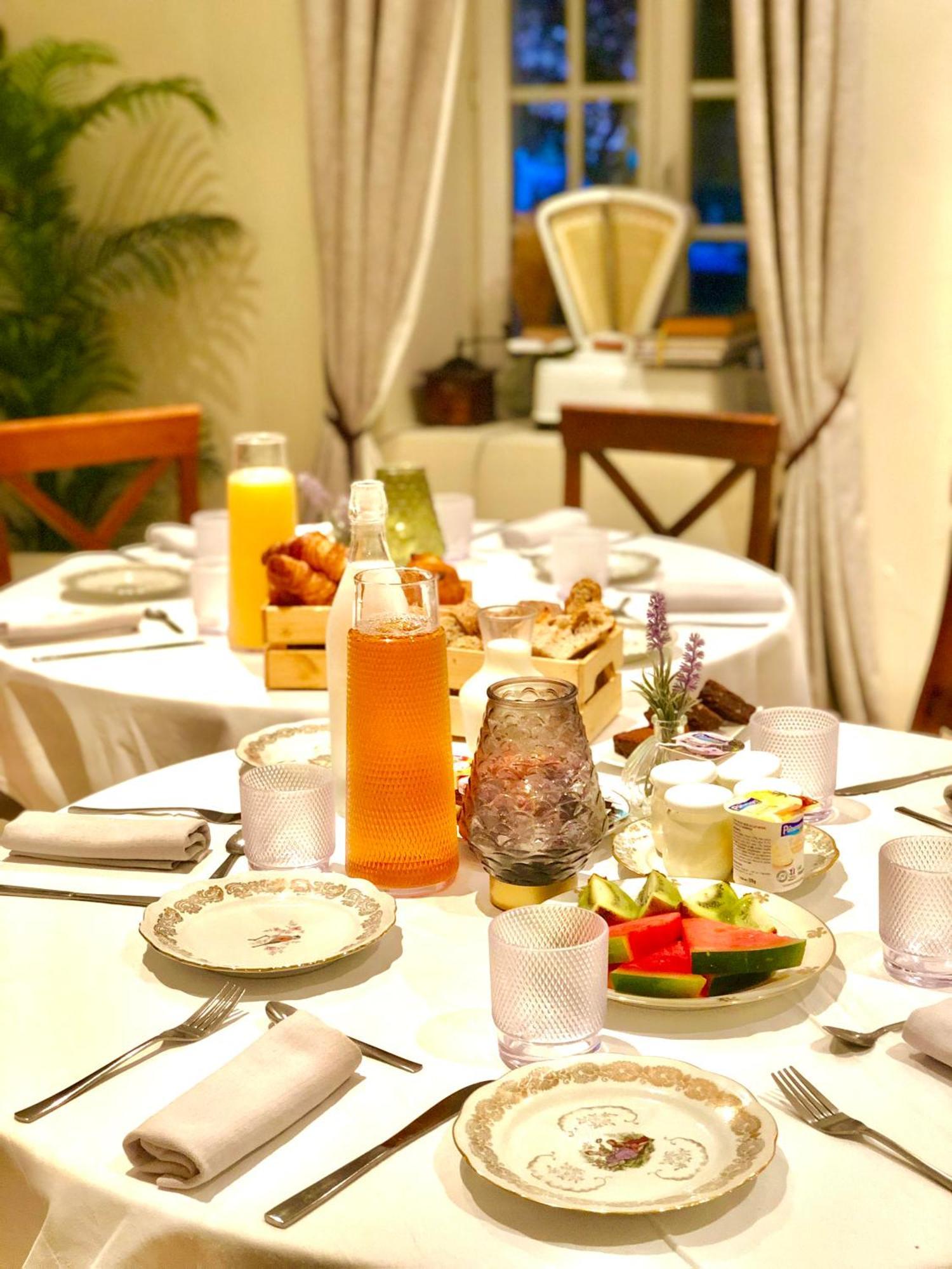 Bize-Minervois Logis Hotel Et Restaurant La Bastide Cabezac מראה חיצוני תמונה