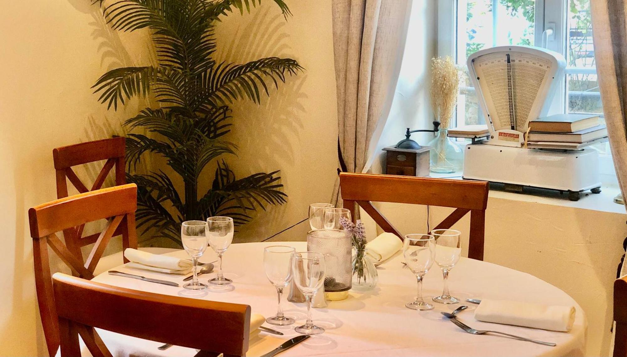 Bize-Minervois Logis Hotel Et Restaurant La Bastide Cabezac מראה חיצוני תמונה